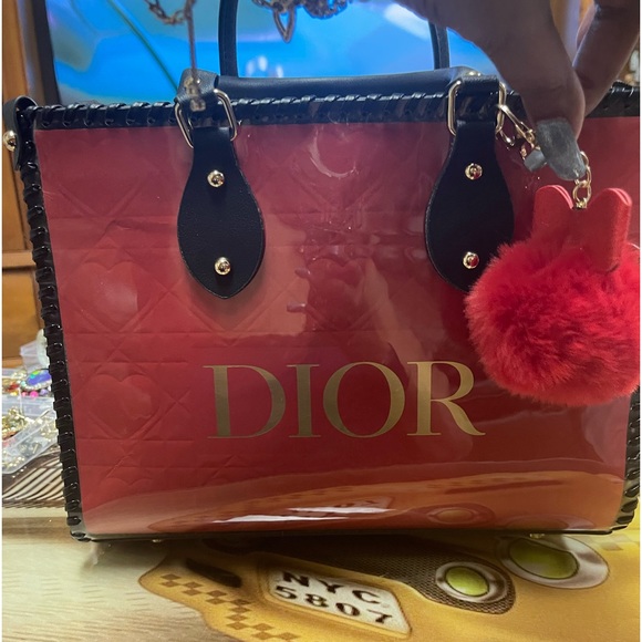 DIOR ❤️ - Picture 3 of 9